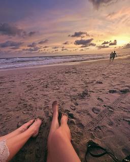 Charlotte Dobre feet photo 2
