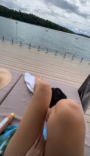 Charlotte Dobre feet photo 9