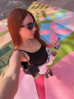 Charlotte Dobre feet photo 6