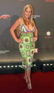Charlotte Engelhardt feet photo thumbnail