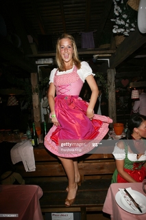 Charlotte Engelhardt feet photo thumbnail