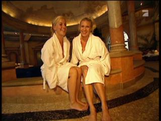 Charlotte Engelhardt feet photo thumbnail