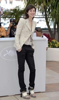 Charlotte Gainsbourg feet photo thumbnail