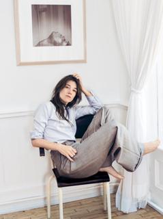 Charlotte Gainsbourg feet photo thumbnail