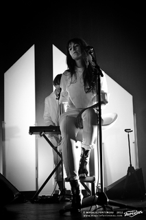 Charlotte Gainsbourg feet photo thumbnail