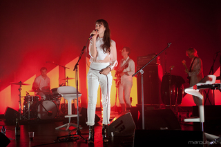 Charlotte Gainsbourg feet photo thumbnail