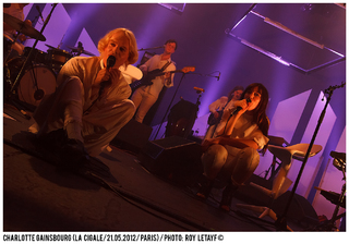 Charlotte Gainsbourg feet photo thumbnail