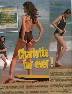 Charlotte Gainsbourg feet photo thumbnail
