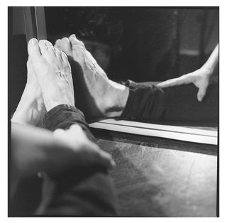 Charlotte Gainsbourg feet photo thumbnail