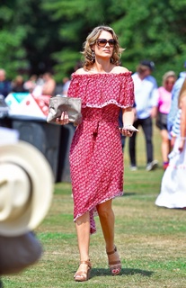 Charlotte Hawkins feet photo thumbnail
