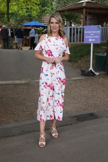 Charlotte Hawkins feet photo thumbnail