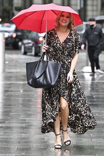 Charlotte Hawkins feet photo thumbnail