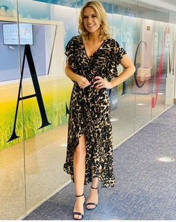 Charlotte Hawkins feet photo thumbnail
