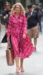 Charlotte Hawkins feet photo thumbnail