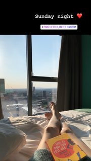 Charlotte Hope feet photo thumbnail