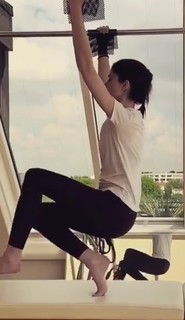 Charlotte Hope feet photo thumbnail