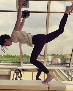 Charlotte Hope feet photo thumbnail