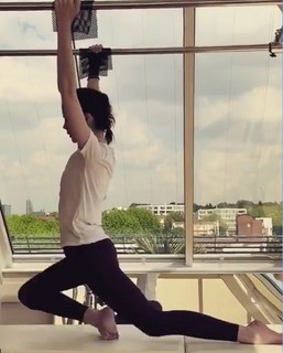 Charlotte Hope feet photo thumbnail