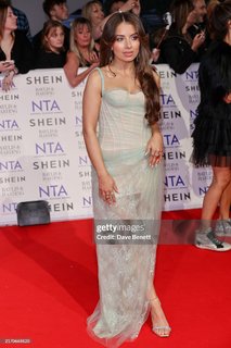 Charlotte Jordan feet photo 4