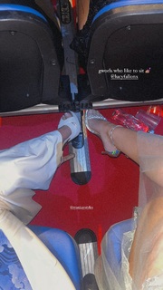 Charlotte Jordan feet photo 3