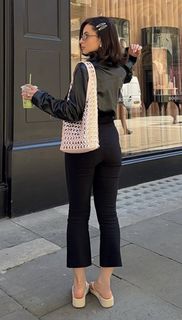 Charlotte Jordan feet photo 13