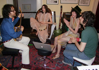 Charlotte Kemp Muhl feet photo 4