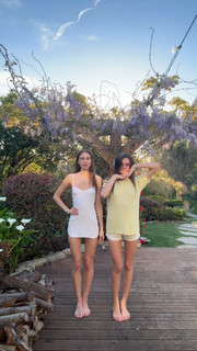 Charlotte Lawrence feet photo thumbnail