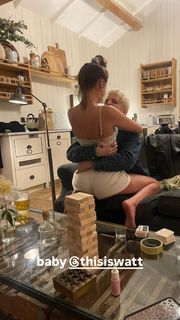 Charlotte Lawrence feet photo thumbnail