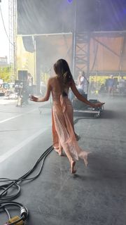 Charlotte Lawrence feet photo thumbnail