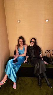 Charlotte Lawrence feet photo thumbnail