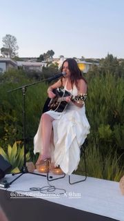 Charlotte Lawrence feet photo 12