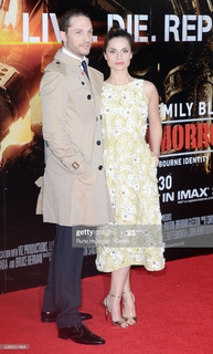 Charlotte Riley feet photo thumbnail