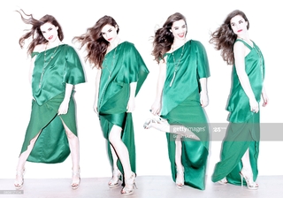 Charlotte Riley feet photo thumbnail