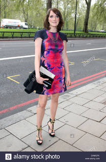 Charlotte Ritchie feet photo thumbnail