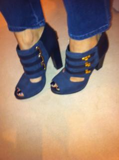 Charlotte Salt feet photo 3