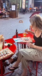 Charlotte Sieben feet photo 4