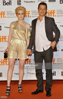 Charlotte Sullivan feet photo 11