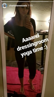 Charlotte Wessels feet photo 8