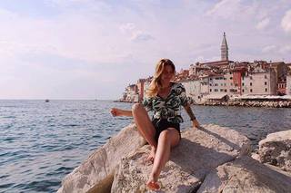Charlotte Wessels feet photo 4