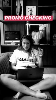 Charlotte de Witte feet photo 9