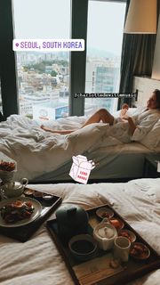 Charlotte de Witte feet photo 5