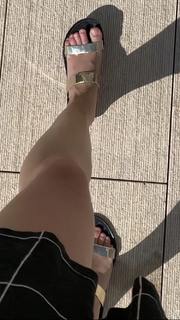 Charlotte de Witte feet photo 15