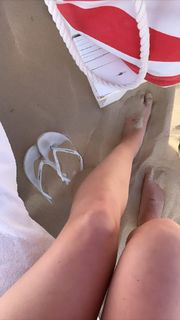 Charlotte de Witte feet photo 7