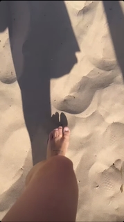 Charlotte de Witte feet photo 15