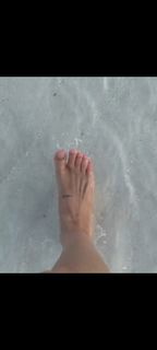 Charlotte de Witte feet photo 5