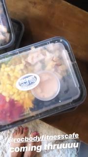 Charly Arnolt feet photo thumbnail