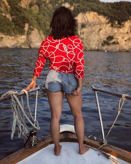 Charly Arnolt feet photo thumbnail