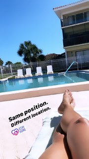 Charly Arnolt feet photo thumbnail