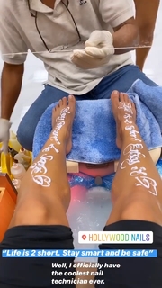 Charly Arnolt feet photo thumbnail