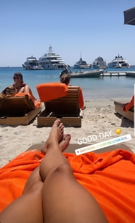 Charly Arnolt feet photo thumbnail